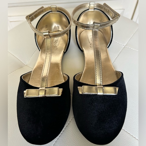 Girls Size 4 Crazy 8 Eight Black Gold Dress Sandals - Picture 1 of 7
